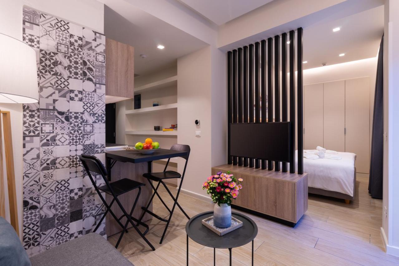 Hestia - Romvis 9 Apart otel Atina Dış mekan fotoğraf